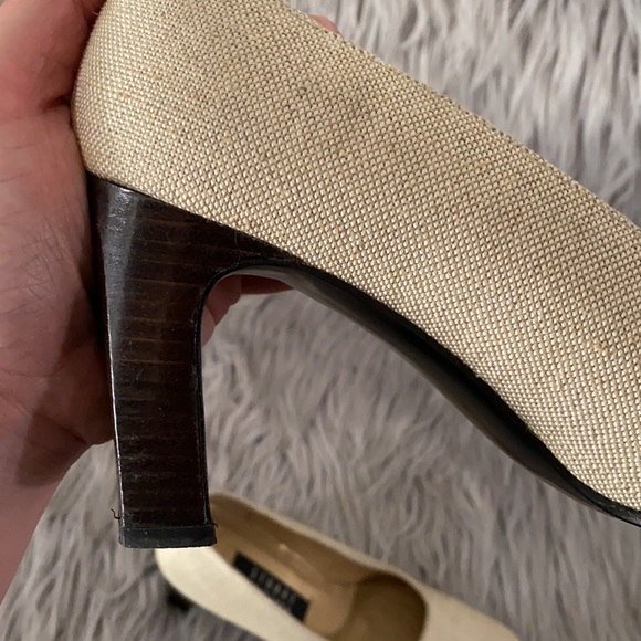 Stuart Weitzman heels - Picture 7 of 8